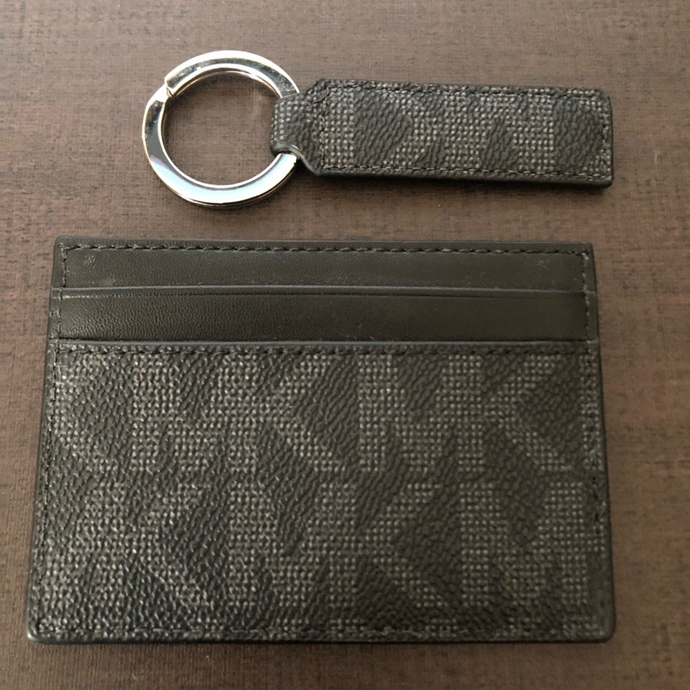 Michael Kors Leather Card Case (Slim) + Matching Leather Keychain